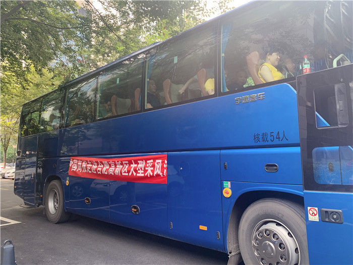 中國商報大型采風(fēng)團(tuán)走進(jìn)啟路達(dá)